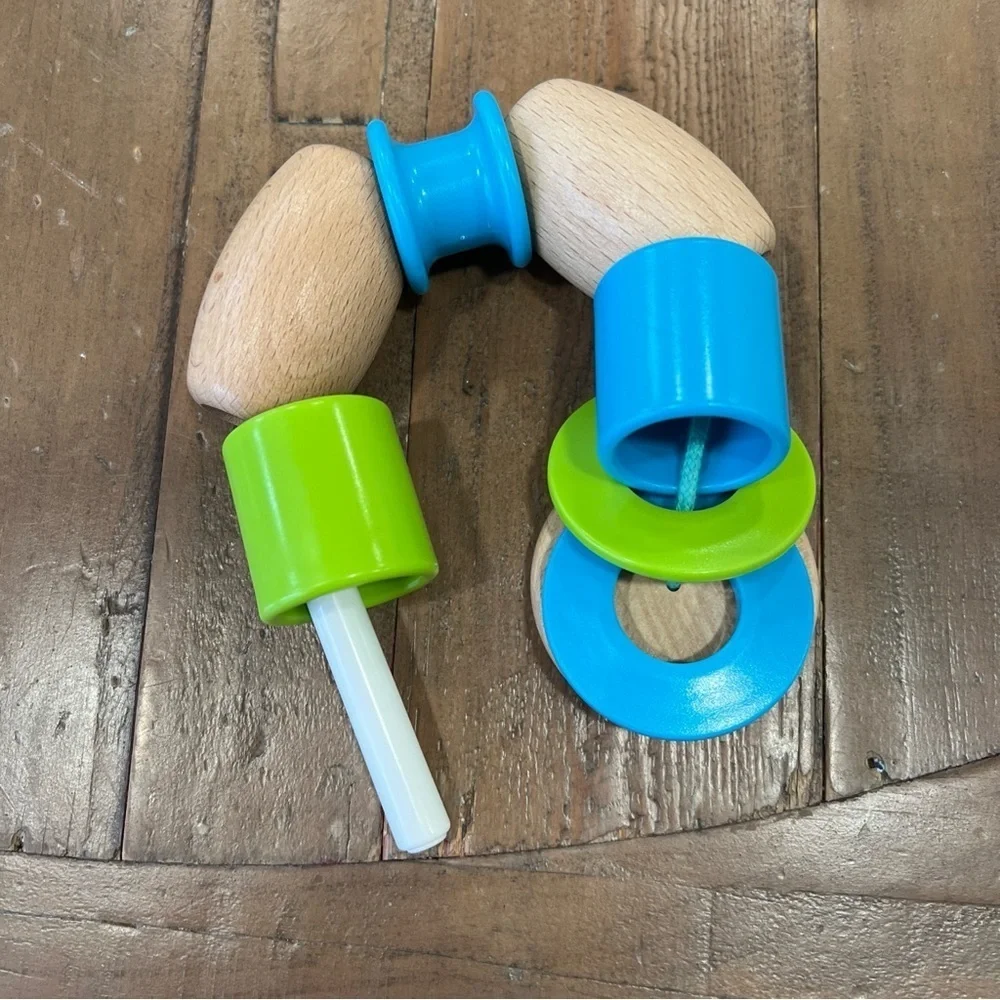 lovevery montessori toddler toy bundle set of 6 play lot 18+ Months